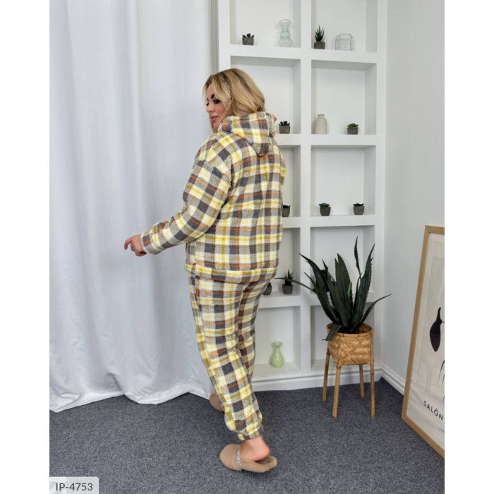 Піжами та халати XL+ IP-4753 — твій затишок і краса