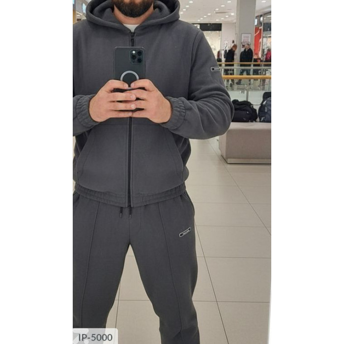 Модні костюми IP-5000 — твій вибір