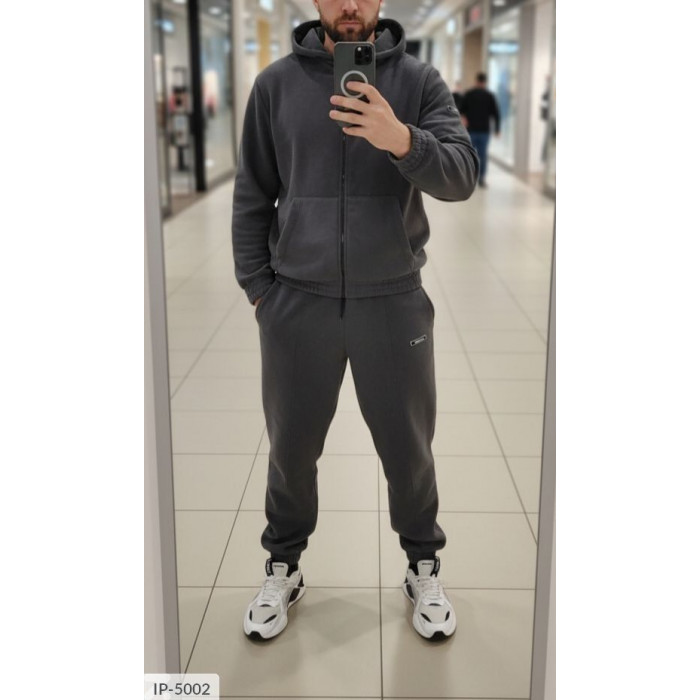 Модні чоловічі костюми IP-5002 — елегантність і стиль