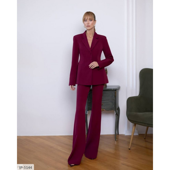 Жіночі костюми IP-5144 — новинки сезону