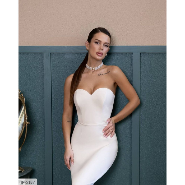 Елегантні жіночі сукні IP-5187 — виглядай розкішно кожного дня