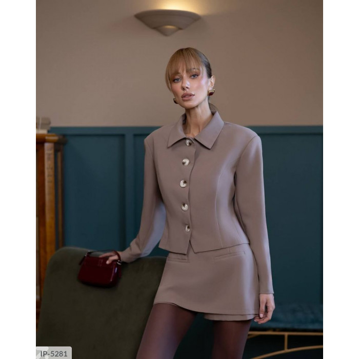 Костюми 2025 IP-5281 — трендові фасони