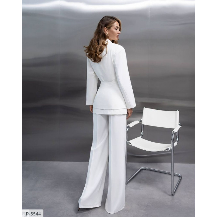 Костюми 2025 IP-5544 — трендові фасони