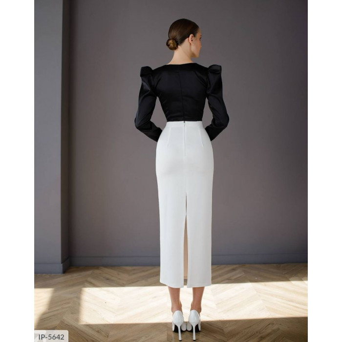 Жіночі блузки IP-5642 — класика, що завжди у тренді