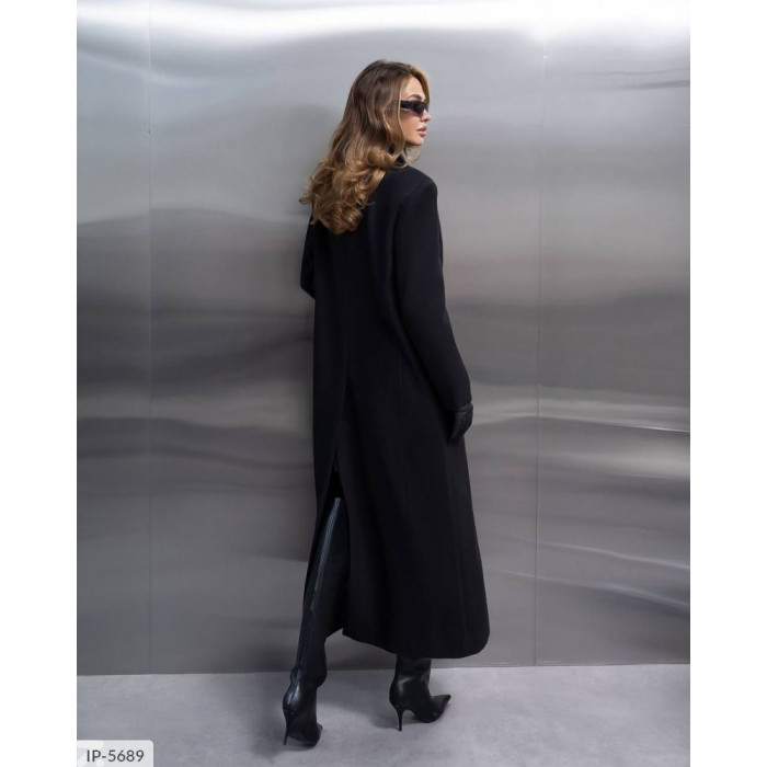 Верхній одяг IP-5689 — тепло, стиль і комфорт у кожній деталі