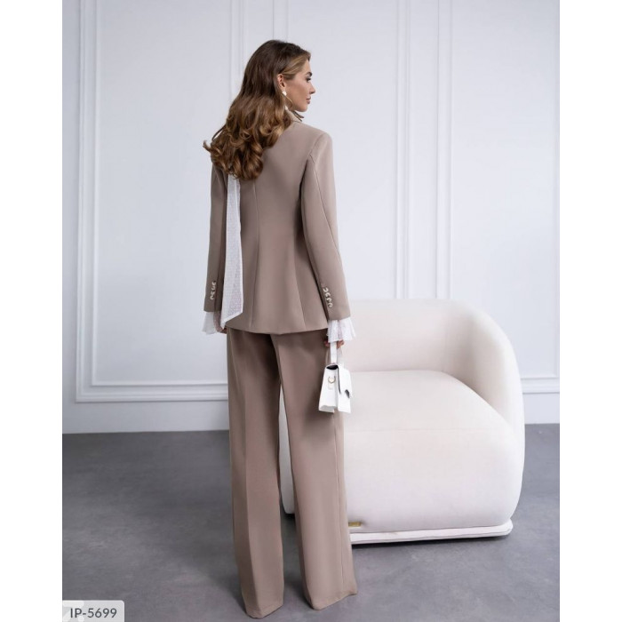 Піджаки IP-5699 — комфорт і впевненість