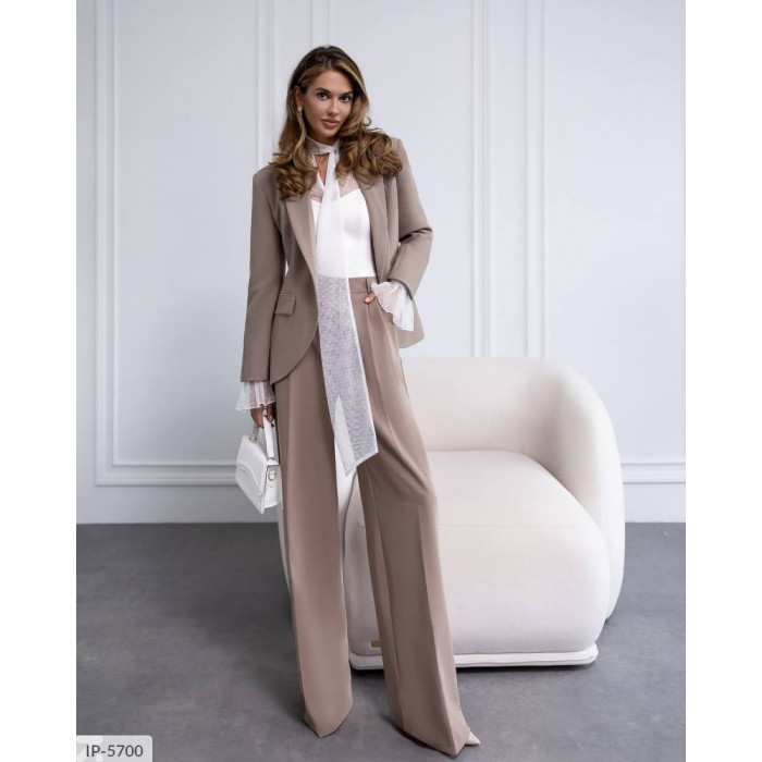 Піджаки IP-5700 — комфорт і впевненість