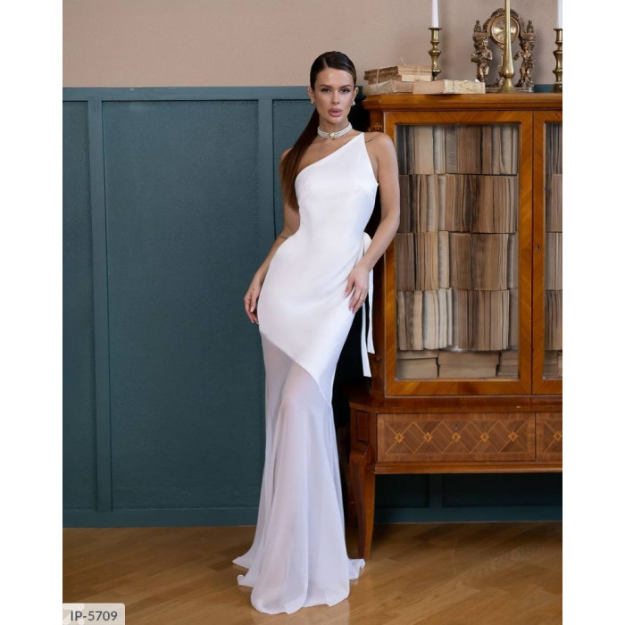 Жіночі сукні IP-5709 — будь неперевершеною у будь-якій ситуації