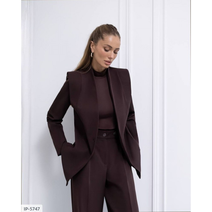 Костюми великого розміру IP-5747 — сучасна класика