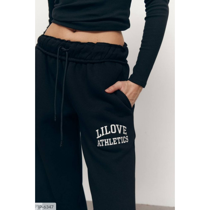 Стильні костюми для спорту IP-6347 — практичність і мода