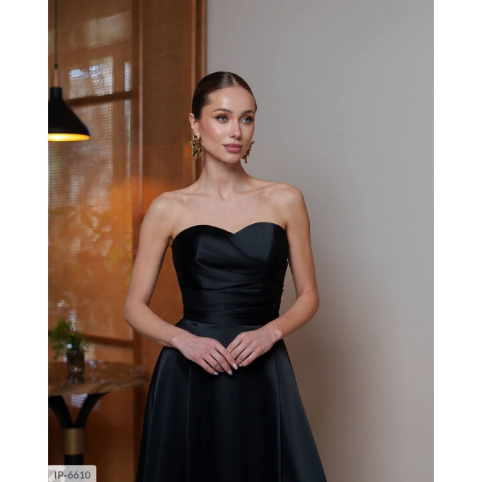 Модні тренди сезону IP-6610 — стильні сукні для сучасних жінок