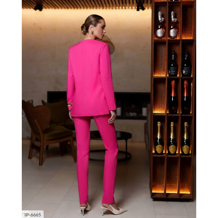 Костюми 2025 IP-6665 — трендові фасони