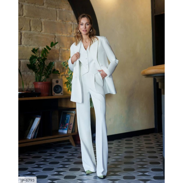 Костюми IP-6793 — практичність, мода й комфорт