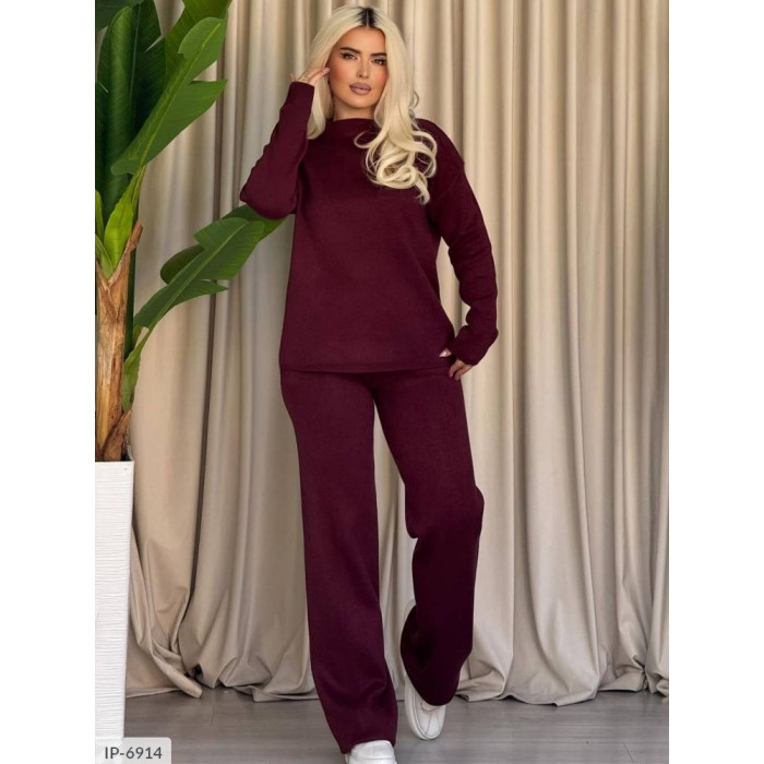Жіночі костюми XL+ IP-6914 — елегантність і зручність