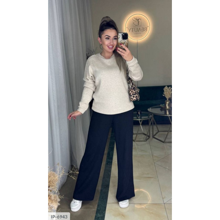 Стильні образи від Odessa Moda IP-6943 — прогулянкові костюми на кожен день