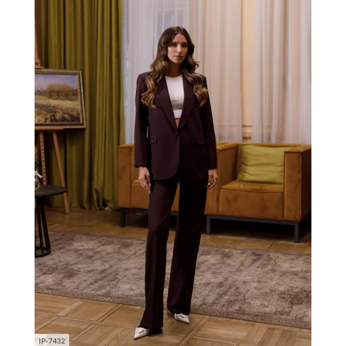Жіночі костюми Odessa Moda IP-7432 — елегантність і зручність