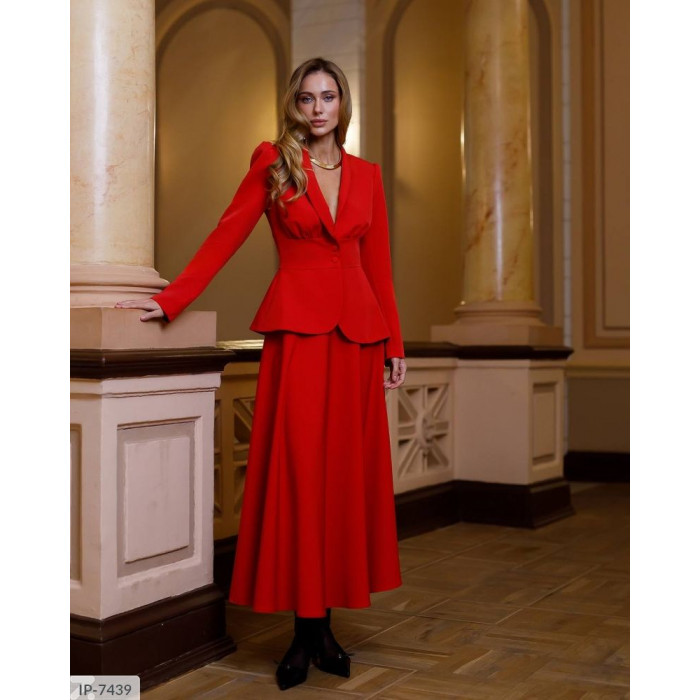 Модні образи IP-7439 — костюми для будь-якої події