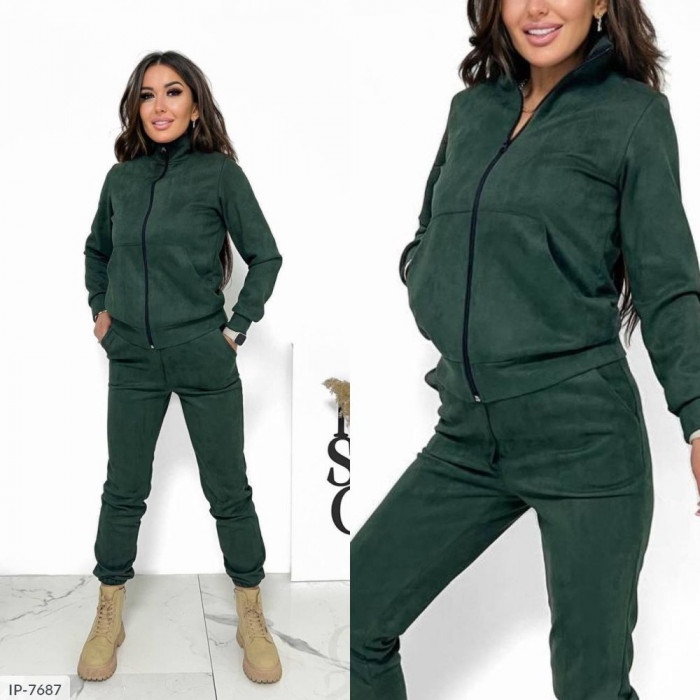 Жіночі прогулянкові костюми IP-7687 — елегантність у кожному русі