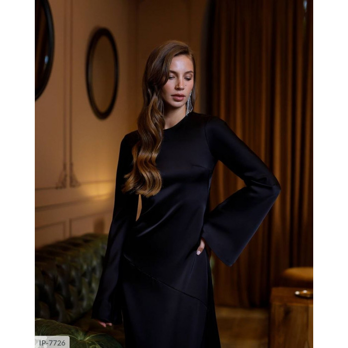 Модні тренди сезону IP-7726 — стильні сукні для сучасних жінок