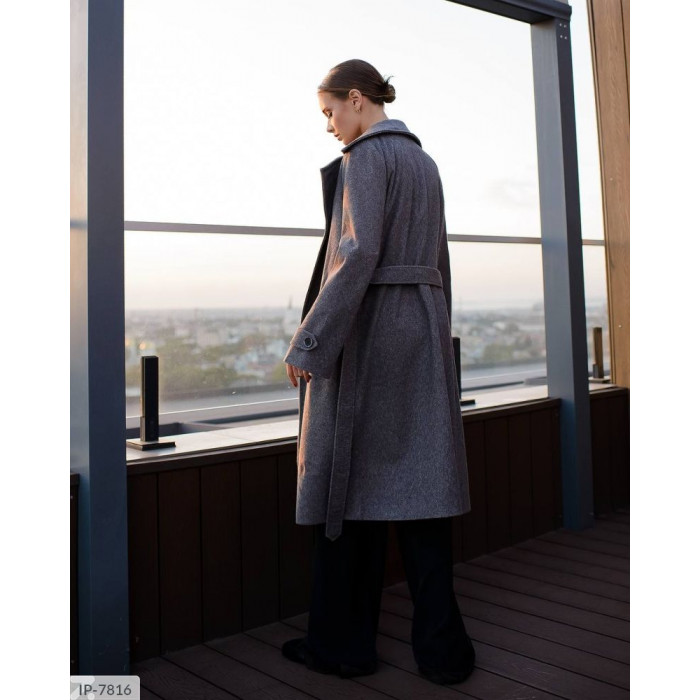 Верхній одяг IP-7816 — тепло, стиль і комфорт у кожній деталі