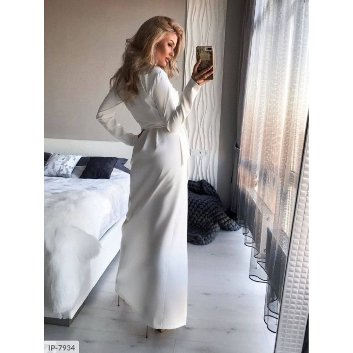Модні тренди сезону IP-7934 — стильні сукні для сучасних жінок