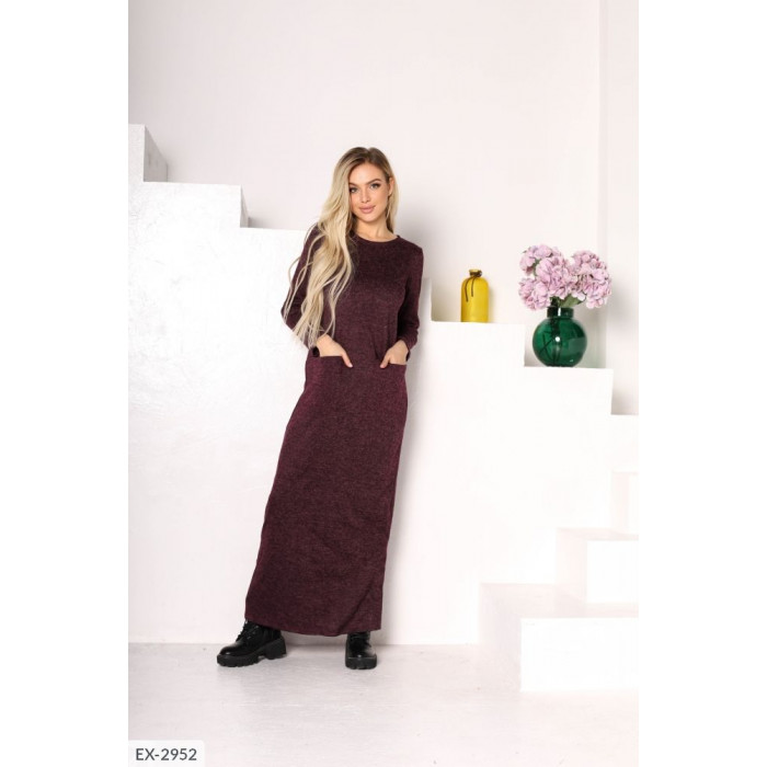 Модні тренди сезону EX-2952 — стильні сукні для тебе