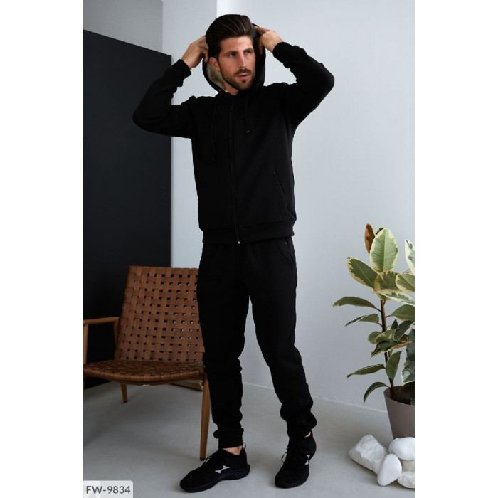 Костюми для чоловіків Odessa Moda FW-9834 — нова колекція