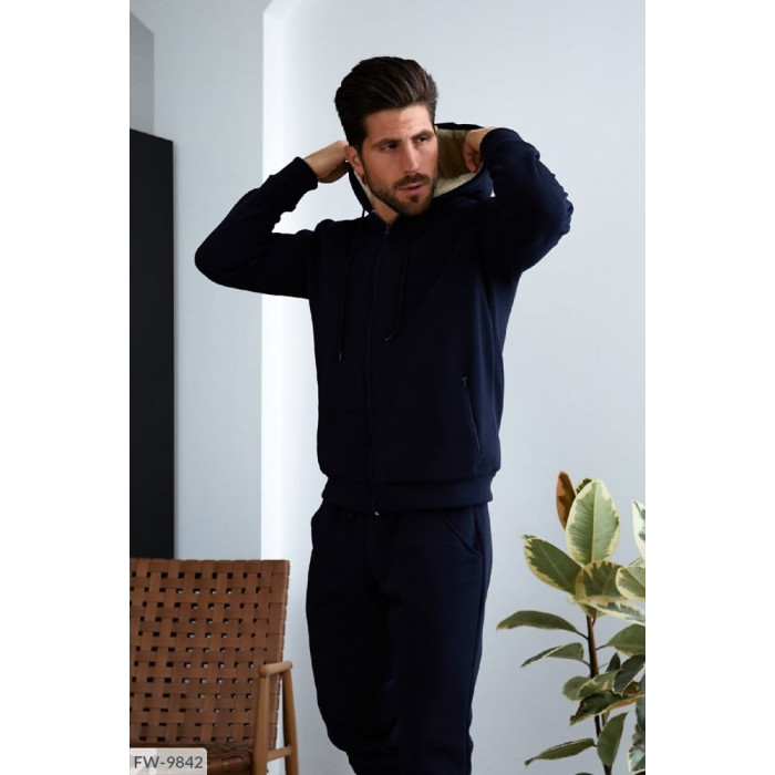 Модні чоловічі костюми FW-9842 — елегантність і стиль