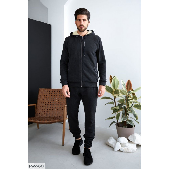 Модні костюми FW-9847 — комфорт і якість