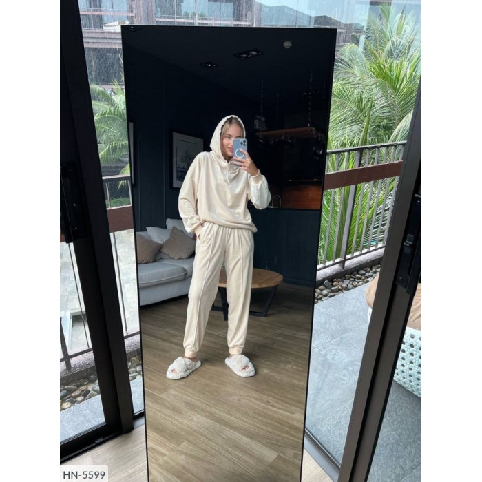 Прогулянкові костюми HN-5599 — комфорт і стиль кожного дня