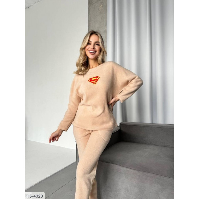 Халати HS-4323 — жіночність і комфорт у кожному русі