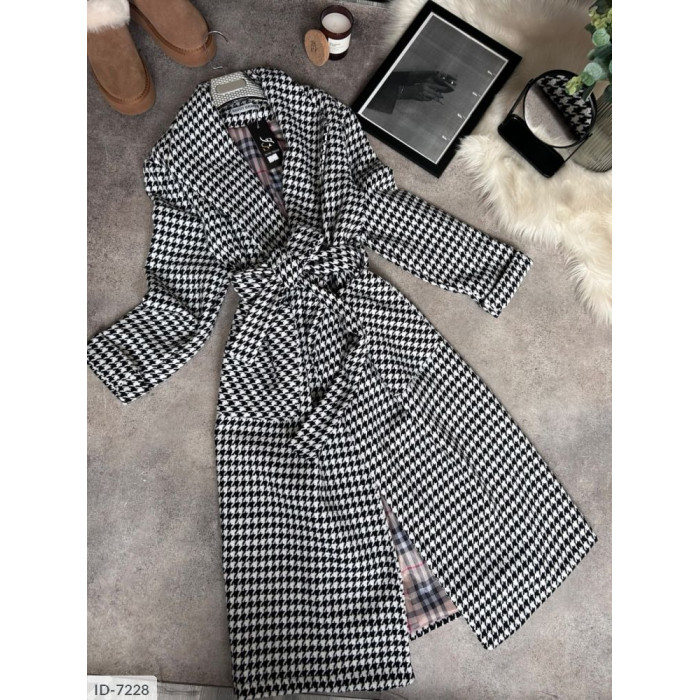 Куртки та пальта ID-7228 — будь у тренді