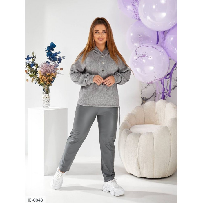 Модні костюми великого розміру IE-0848 — стиль і комфорт