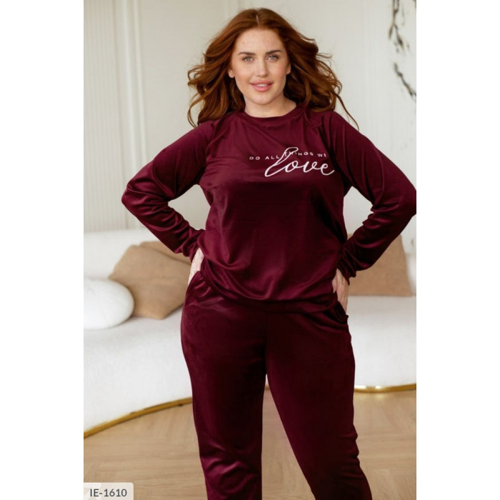 Жіночі піжами IE-1610 — краса у кожній деталі Жіночі піжами IE-1610 — краса у кожній деталі