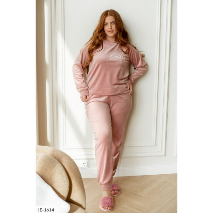 Халати Plus Size IE-1614 — практичність і шарм Халати Plus Size IE-1614 — практичність і шарм