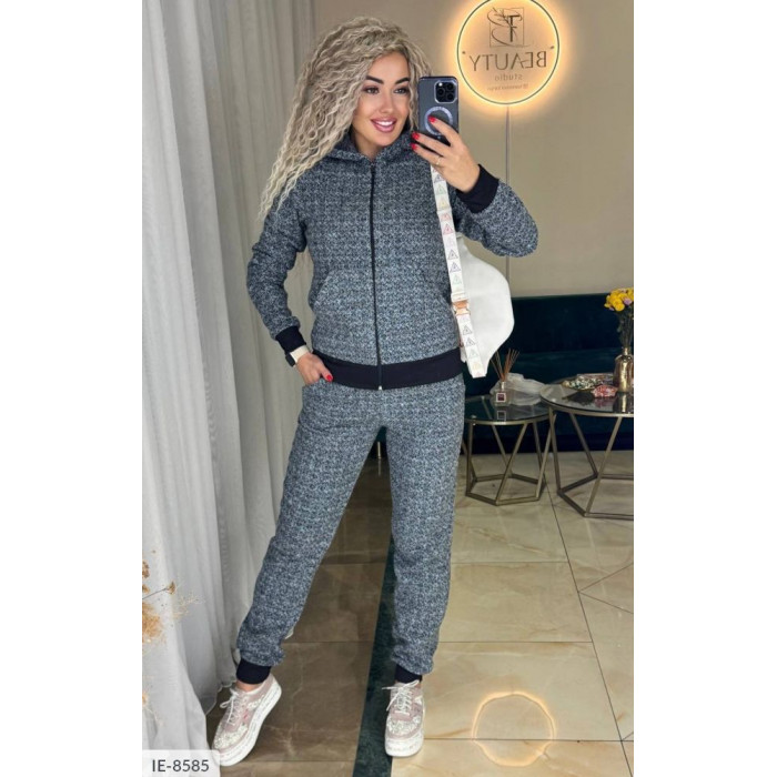Модні костюми IE-8585 — стиль і комфорт у кожному дні