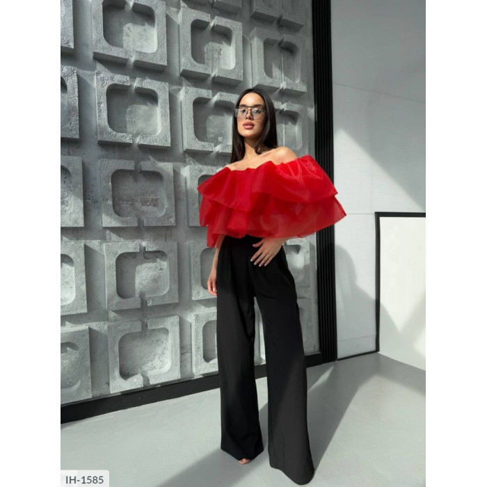 Модні блузки 2025 IH-1585 — тренди сезону