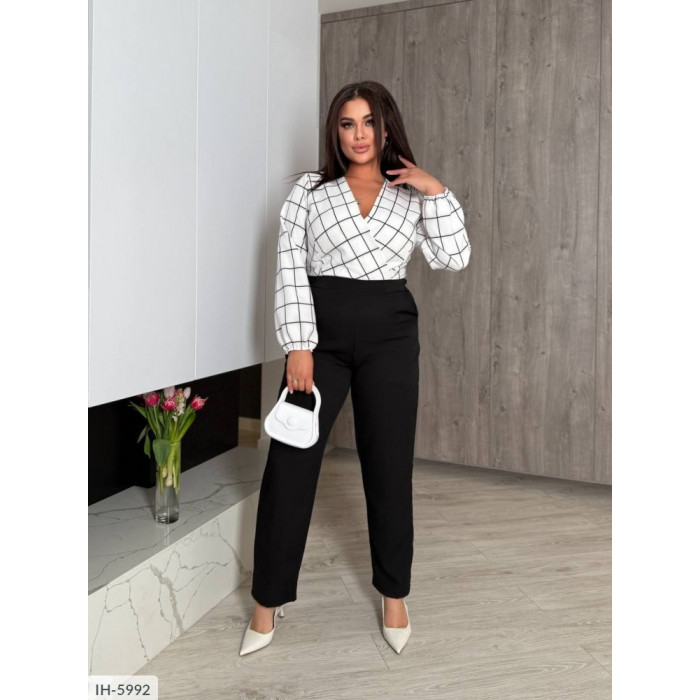 Жіночі комбінезони XL+ IH-5992 — комфорт і шарм