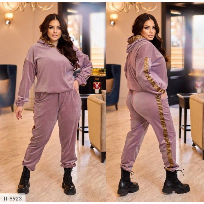 Спортивні костюми великого розміру II-8923 — комфорт і мода