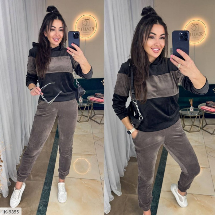 Модні костюми для прогулянок і відпочинку IK-9355