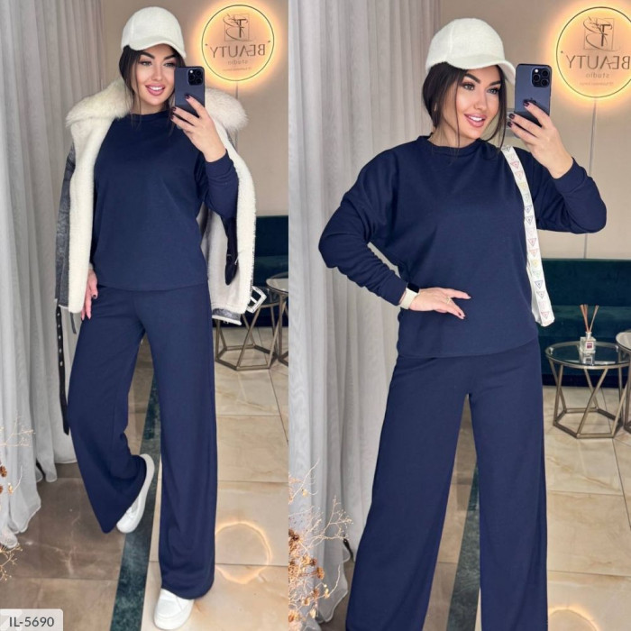 Жіночі костюми IL-5690 — новинки сезону