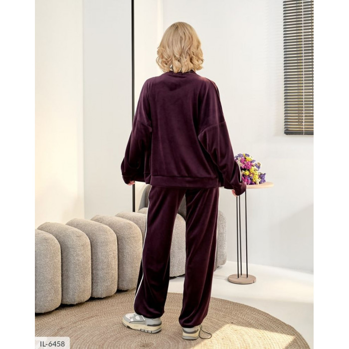 Модні костюми для спорту IL-6458 — легкість і комфорт