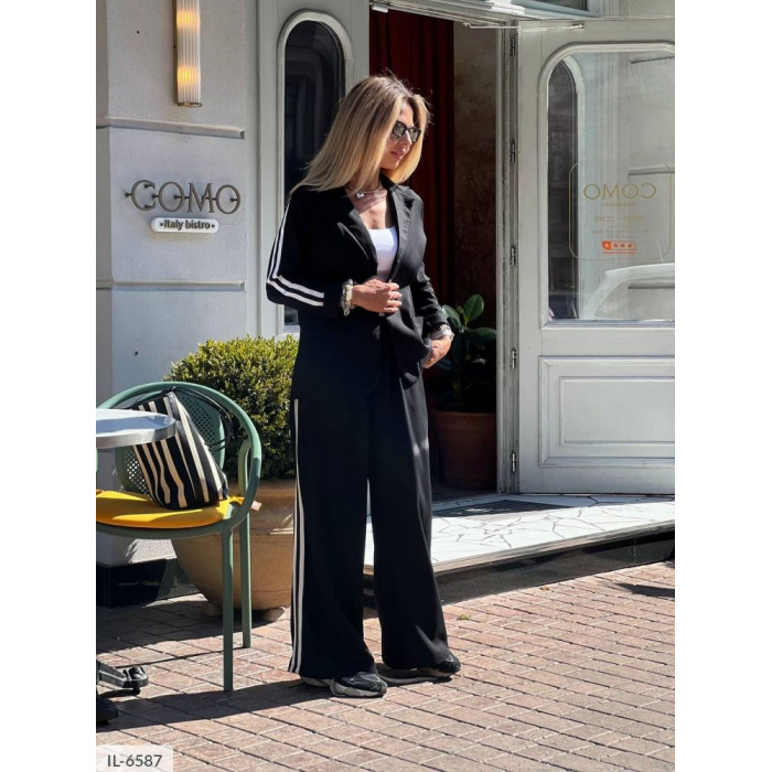 Жіночі костюми IL-6587 — сучасний дизайн і комфорт