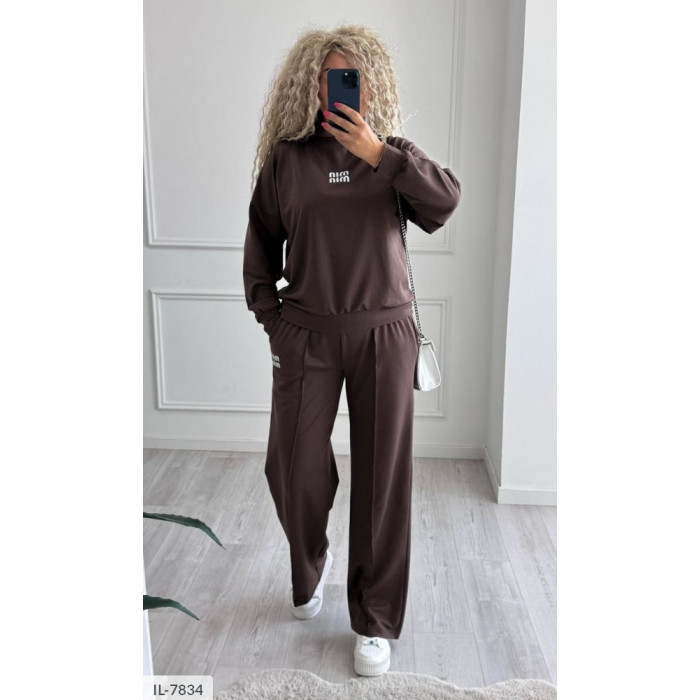 Костюми IL-7834 — практичність і мода