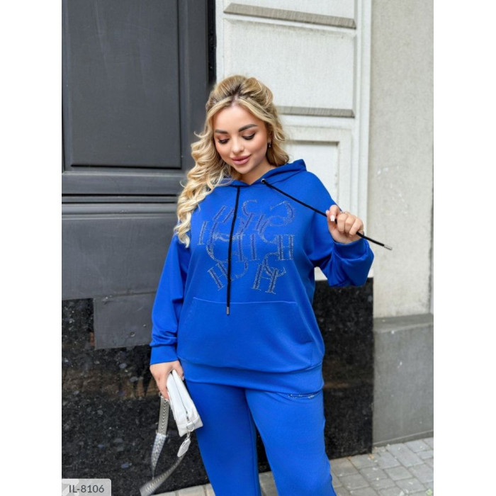 Модні костюми XL+ IL-8106 — гармонія стилю і практичності