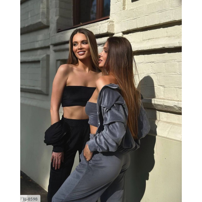 Жіночі костюми Odessa Moda IL-8598 — стиль і впевненість