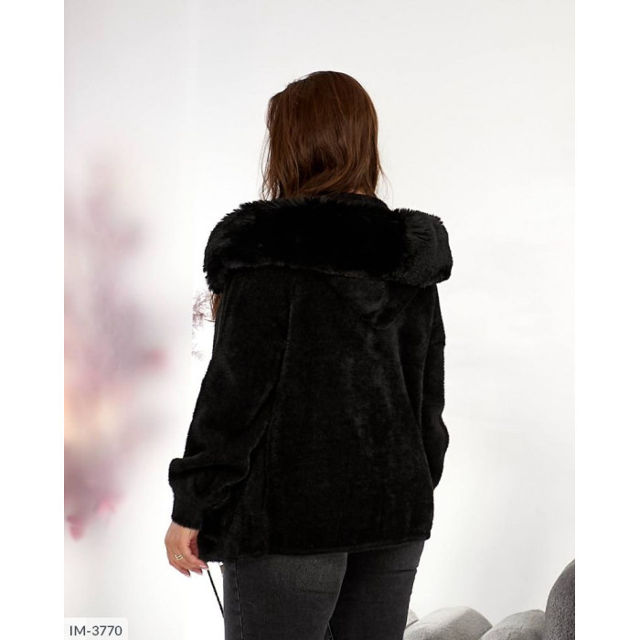 Пальта XL+ IM-3770 — елегантність і практичність