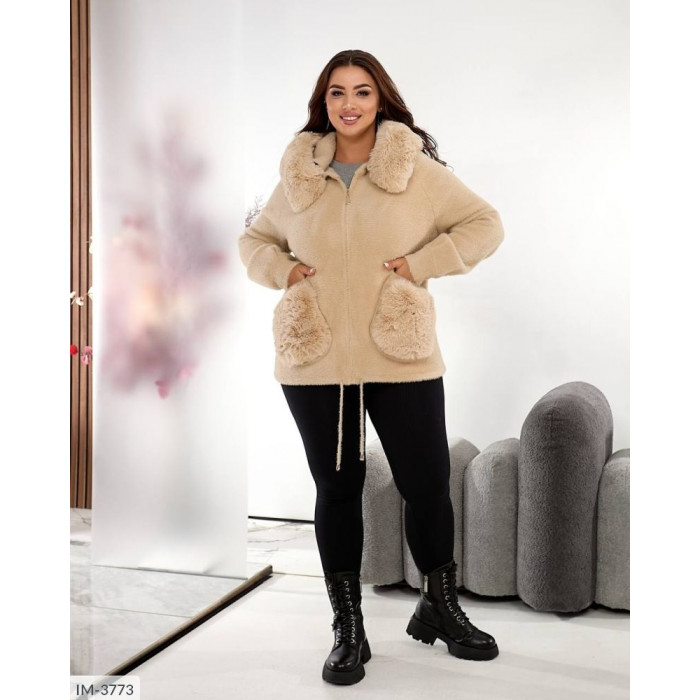 Жіночий верхній одяг Plus Size IM-3773 — тренди 2025