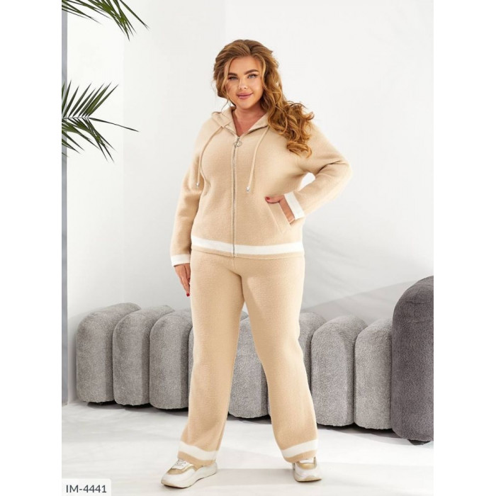 Костюми Plus Size IM-4441 — ідеальні для щоденних образів