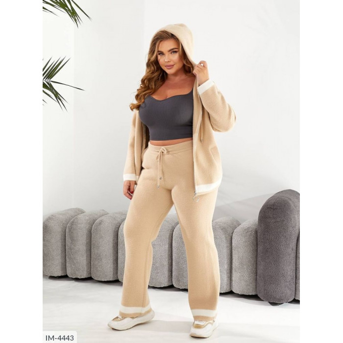 Костюми Plus Size IM-4443 — ідеальні для щоденних образів